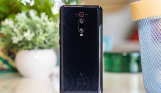 Задняя грань Xiaomi Redmi K20