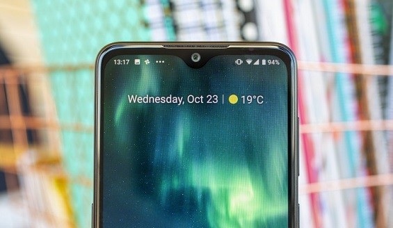 Верхняя часть передней панели Nokia 7.2