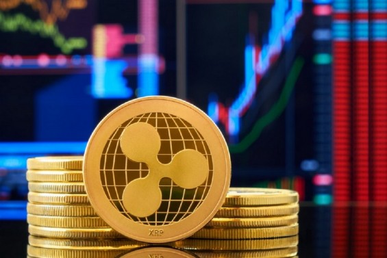 Монета XRP на фоне графика биржи