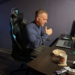 Артём Зотов