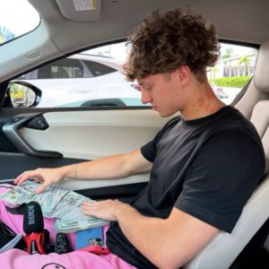 Alexxx Флипает