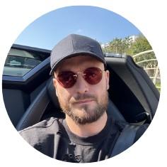 Томас Кралов