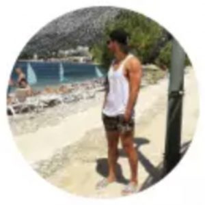 Александр Захаров