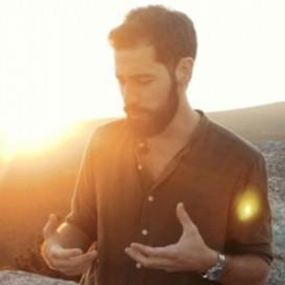 Андрей Богомолов