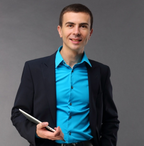 Константин Иванов