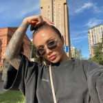 Поддержка Своих Миллионы Для Народа