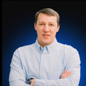 Артур Шамалов