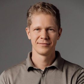 Дмитрий Домбровский