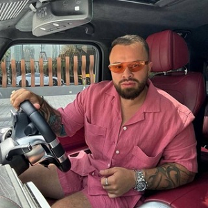 Артем Громов