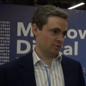 Максим Наумов
