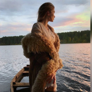 Анна Хасанова